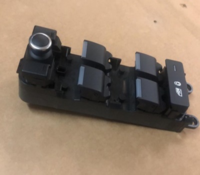 RANGE ROVER WINDOW SWITCH LR110324